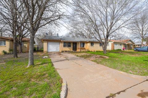 1915 SE 21st St, Mineral Wells, TX 76067