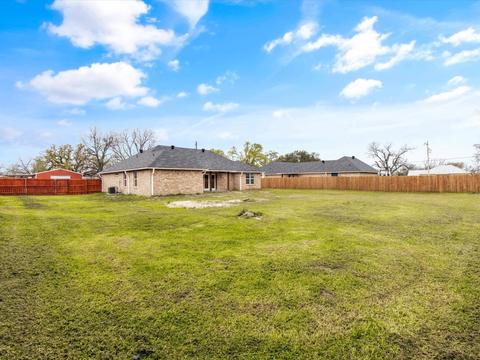 304 E 5th St, Tolar, TX 76476 photo 28
