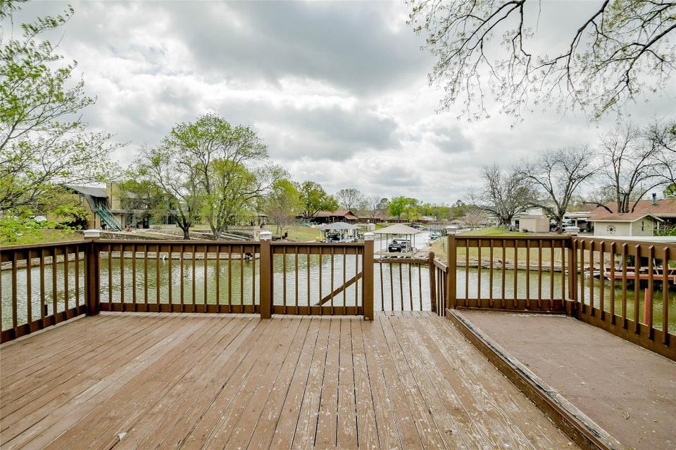  1617 Cheyenne Trl, Granbury, TX 76048 photo 30