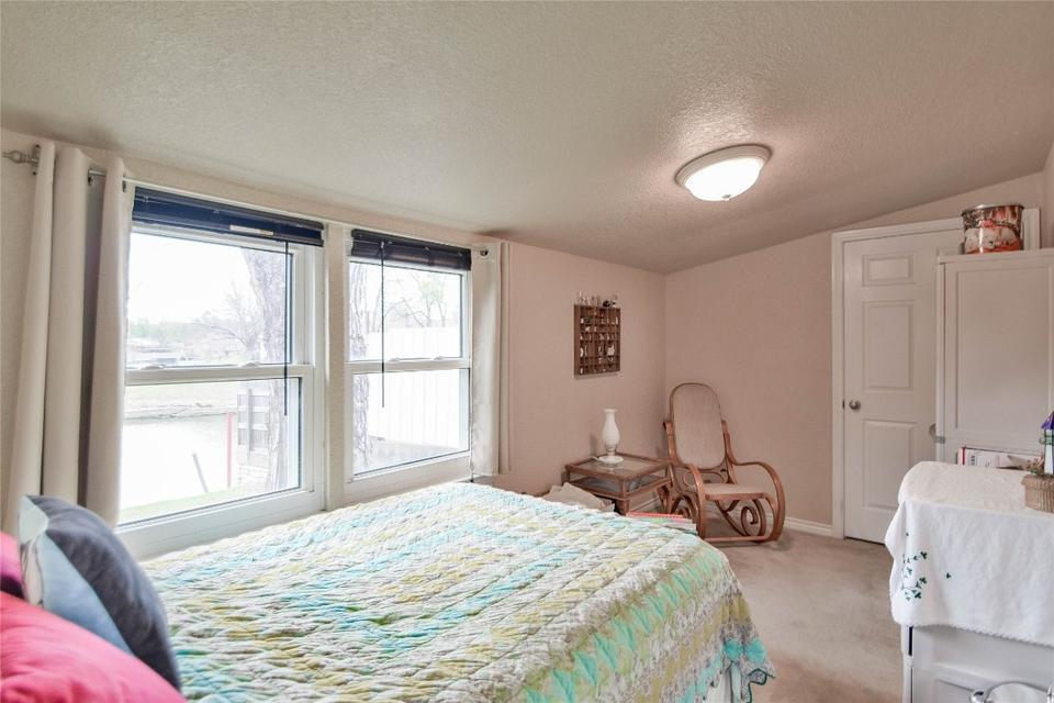 1617 Cheyenne Trl, Granbury, TX 76048 photo 21
