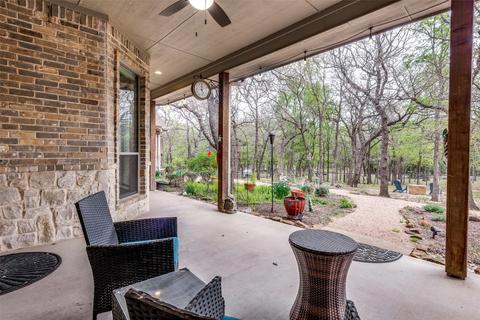 106 Pheasant Run Ct, Sunset, TX 76270 photo 26