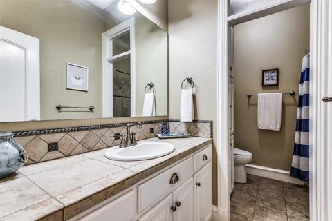 106 Pheasant Run Ct, Sunset, TX 76270 photo 33