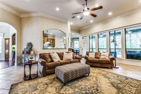 106 Pheasant Run Ct, Sunset, TX 76270 photo 14