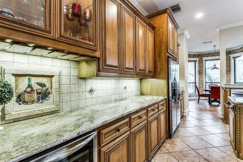 106 Pheasant Run Ct, Sunset, TX 76270 photo 10