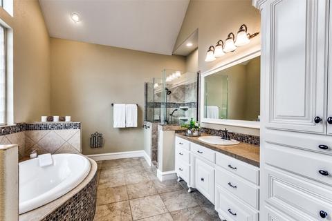 106 Pheasant Run Ct, Sunset, TX 76270 photo 17