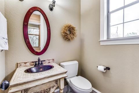 106 Pheasant Run Ct, Sunset, TX 76270 photo 34