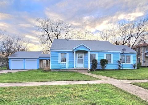 904 4th Ave, Mineral Wells, TX 76067