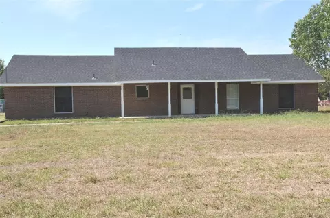 6900 County Road 487, Nevada, TX 75173