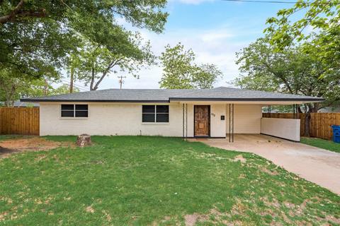 102 W 8th St, Kaufman, TX 75142