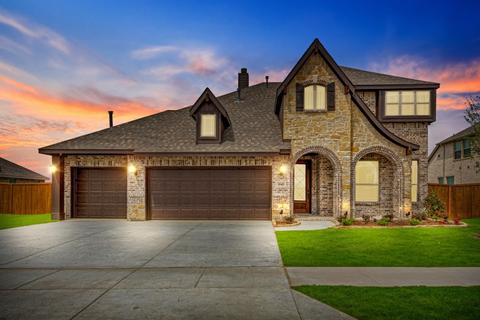 1040 Elmwood Dr, Justin, TX 76247