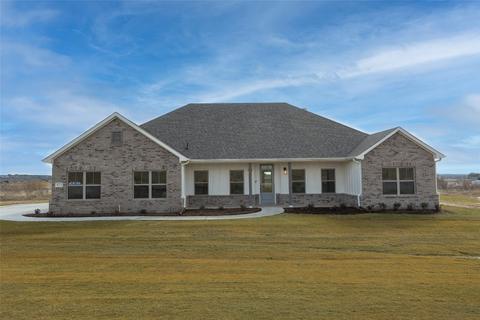 423 Red Roan Rdg, Brock, TX 76087