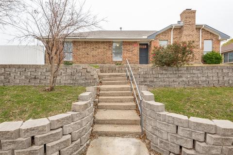 1618 Delaford Dr, Carrollton, TX 75007