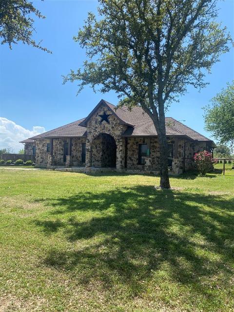 205 Star Ranch Dr #5, Whitney, TX 76692