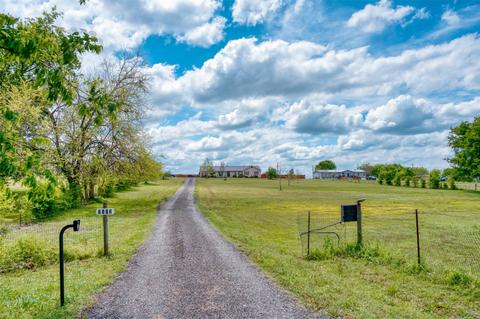 7112 Pam Ln, Terrell, TX 75161