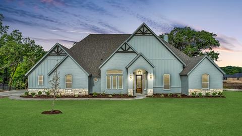 947 Silverleaf Dr, Weatherford, TX 76085