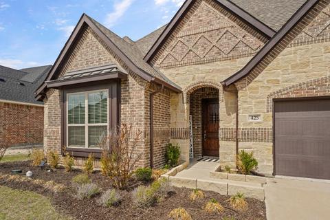 425 Belmont Dr, Midlothian, TX 76065