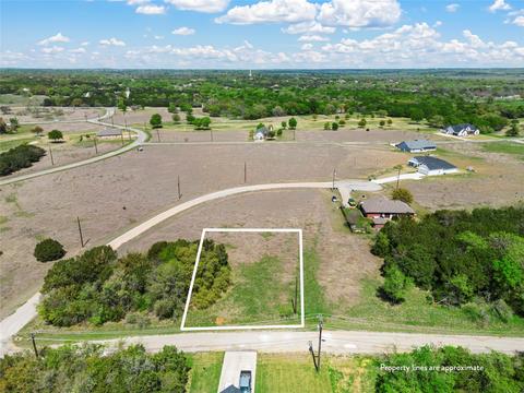 13040 Overview Dr, Whitney, TX 76692