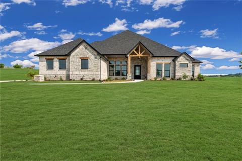 210 Canyon Creek Cir, Weatherford, TX 76087