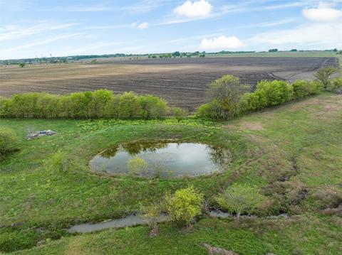 272 Hcr 3106, Abbott, TX 76621 photo 5