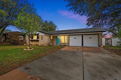 1315 Roberts Ave, Cleburne, TX 76033