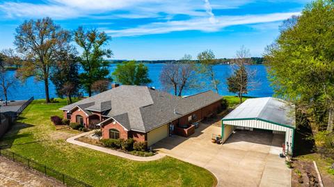 330 S Shore Dr, Lone Star, TX 75668
