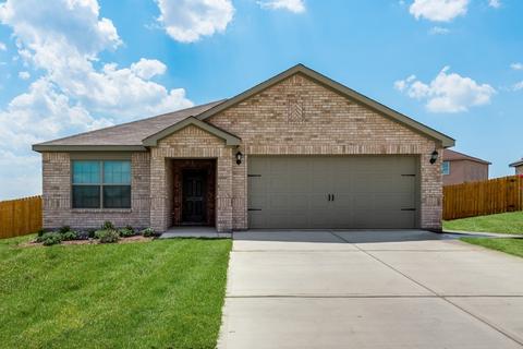 120 Coyote Creek Cir, Newark, TX 76071