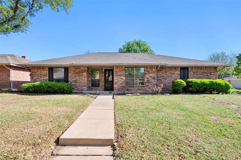 4600 Applewood Rd, Fort Worth, TX 76133