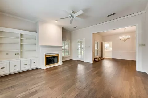 808 N 29th St, Corsicana, TX 75110