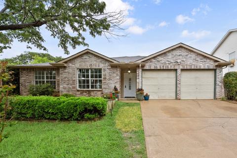 201 Yosemite Dr, Mansfield, TX 76063