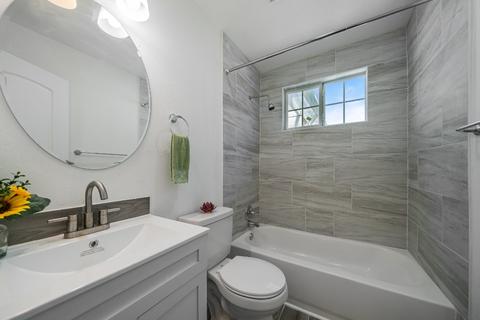 210 Hamden Ln, Mesquite, TX 75149