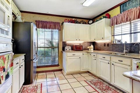 4492 Fm 903, Celeste, TX 75423 photo 11