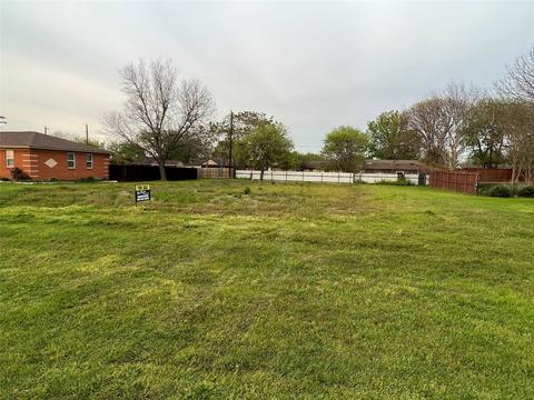 2 Prasifka St, Hutchins, TX 75141