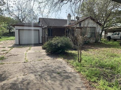 198 Peikert Ln, Port Lavaca, TX 77979