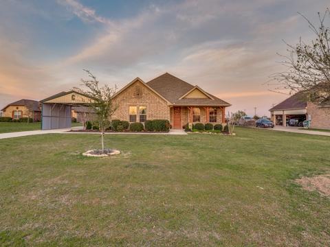324 Montana Ct, New Fairview, TX 76078