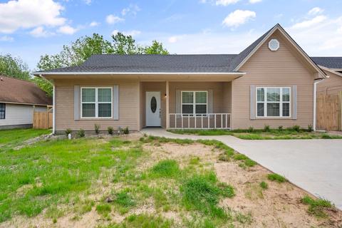 113 E P R Renfro Ave, Corsicana, TX 75110