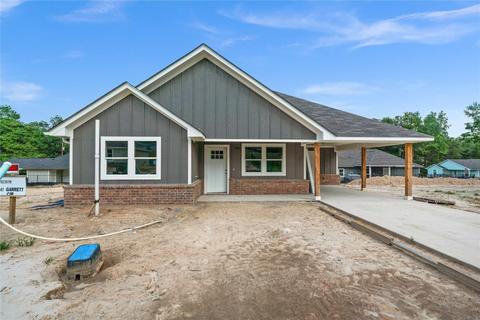 403 Garrett Cir, Winona, TX 75792