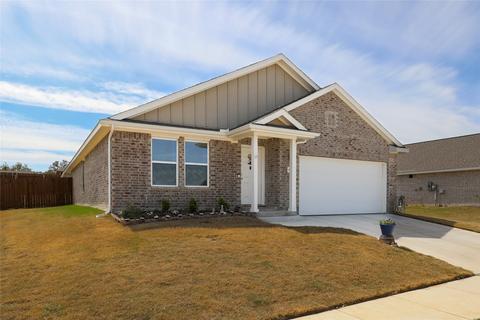 924 Avagail Ave, Springtown, TX 76082