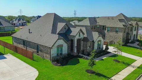 1207 Woodside Dr, Mansfield, TX 76063