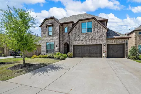 1012 Hummingbird Ct, Forney, TX 75126