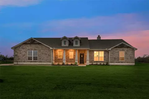 2420 Blackjack Oak Rd, Terrell, TX 75161