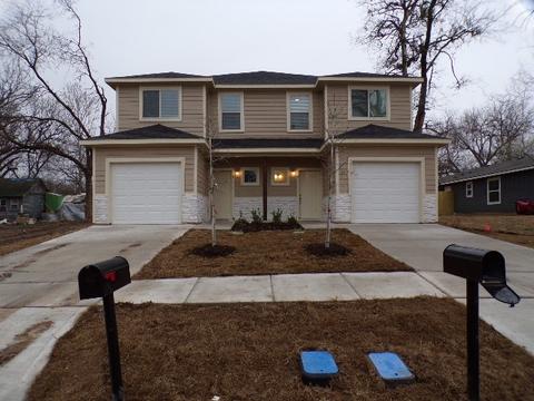 105 Southeast 4th Street #1 & 2, Bonham, TX 75418