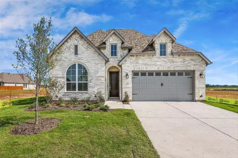 477 Lost Creek Trl, Waxahachie, TX 75165