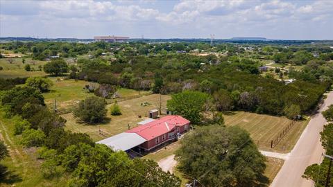 9010 Mitchell Bend Ct, Granbury, TX 76048