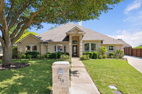 110 Marseille Dr, Hurst, TX 76054