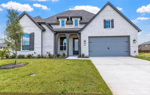 1915 Midhurst Dr, Forney, TX 75126