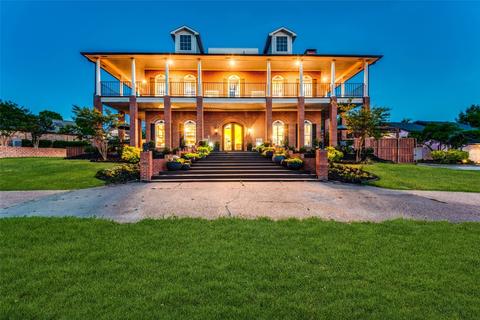 2232 High Country Dr, Carrollton, TX 75007