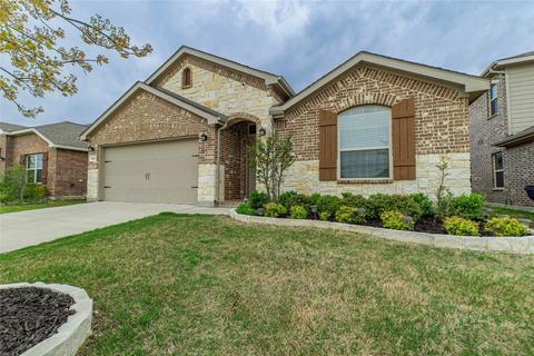 1033 N Churchill Dr, Royse City, TX 75189