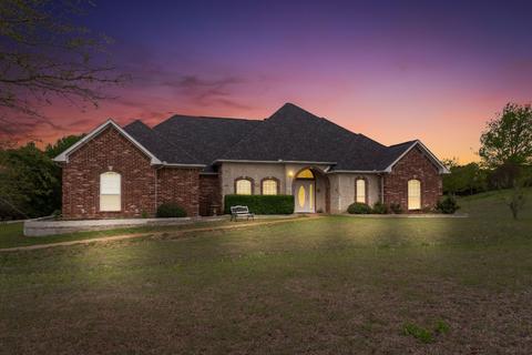 2455 Harrell Rd, Howe, TX 75459