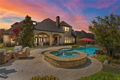 717 Elmbrook Dr, Fairview, TX 75069