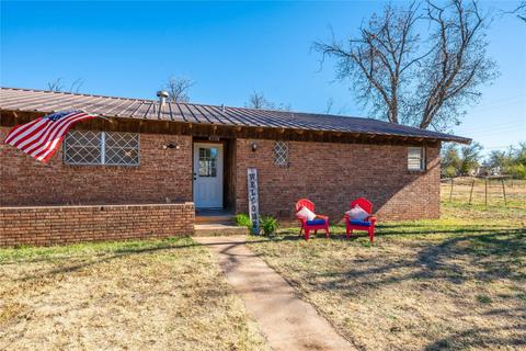 807 Jefferson St, Rochester, TX 79544